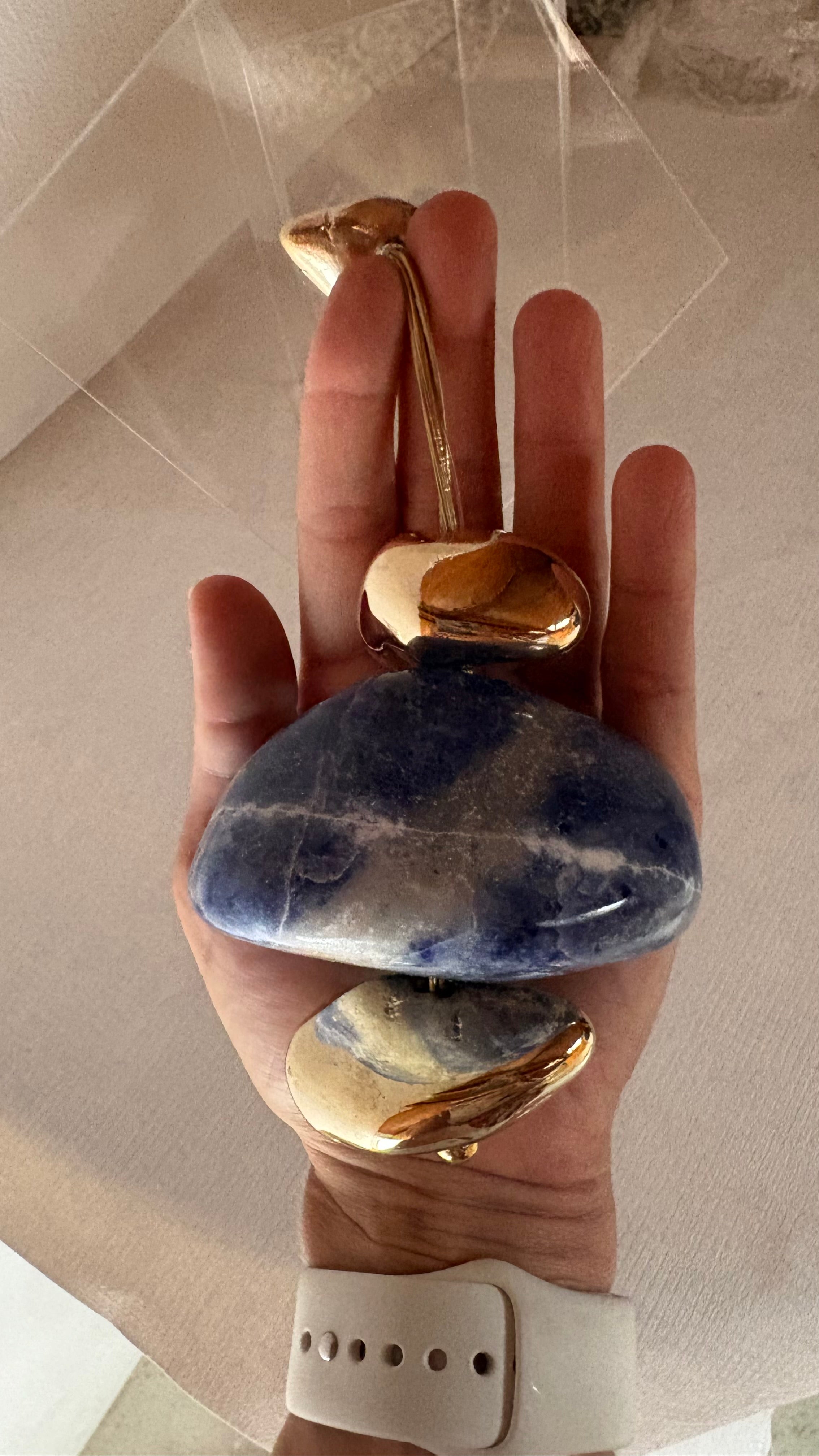 Caixa decorativa de acrílico de Sodalita e Pedra Banhada.