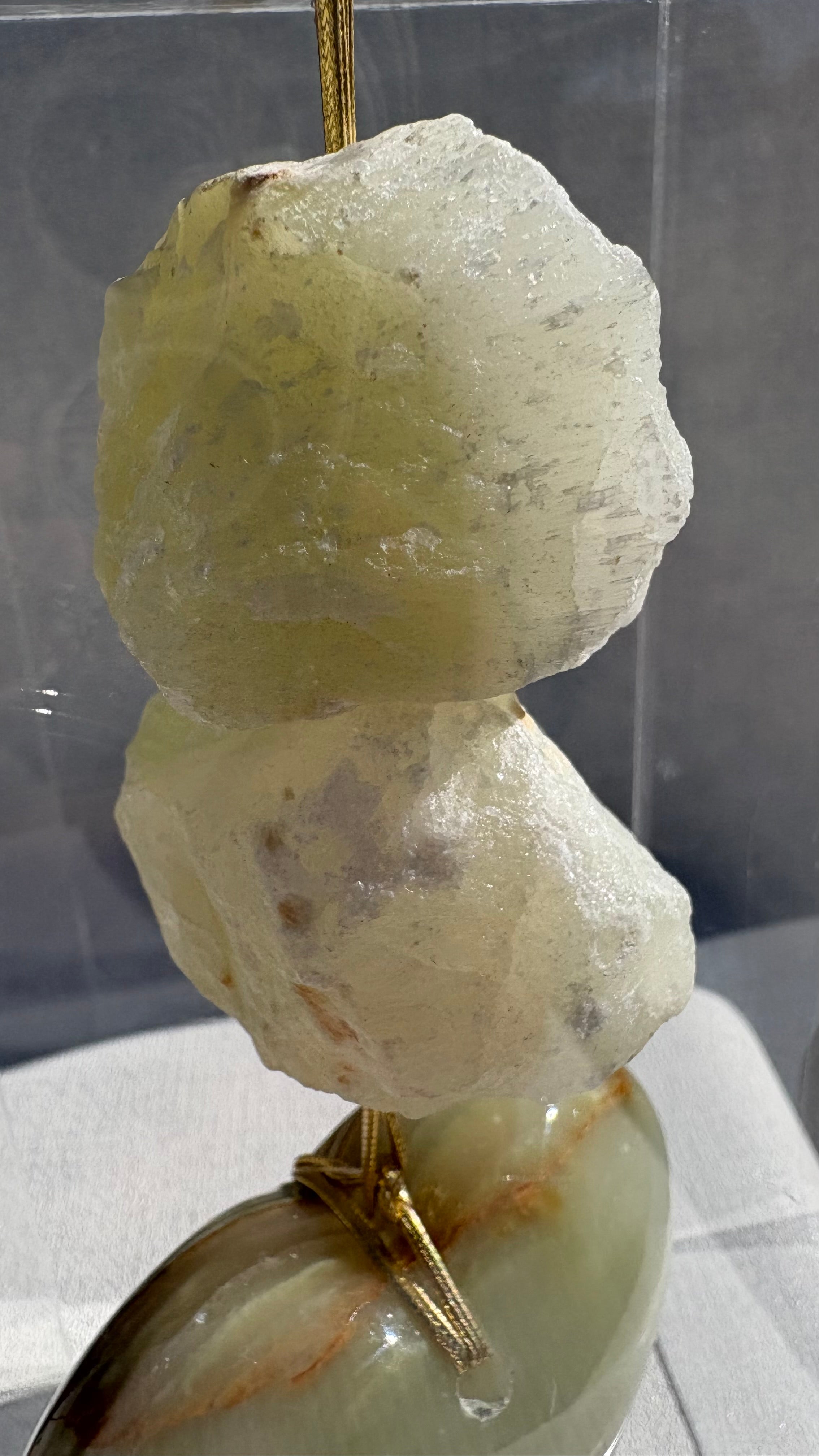 Caixa decorativa de acrílico de pedras de Ônix Paquistanês e coração.
