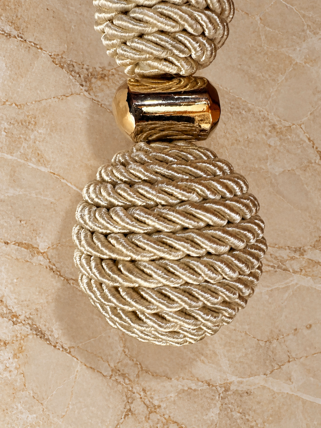 Caixa decorativa de acrílico de Esfera de Fio de Macrame e Banhada.