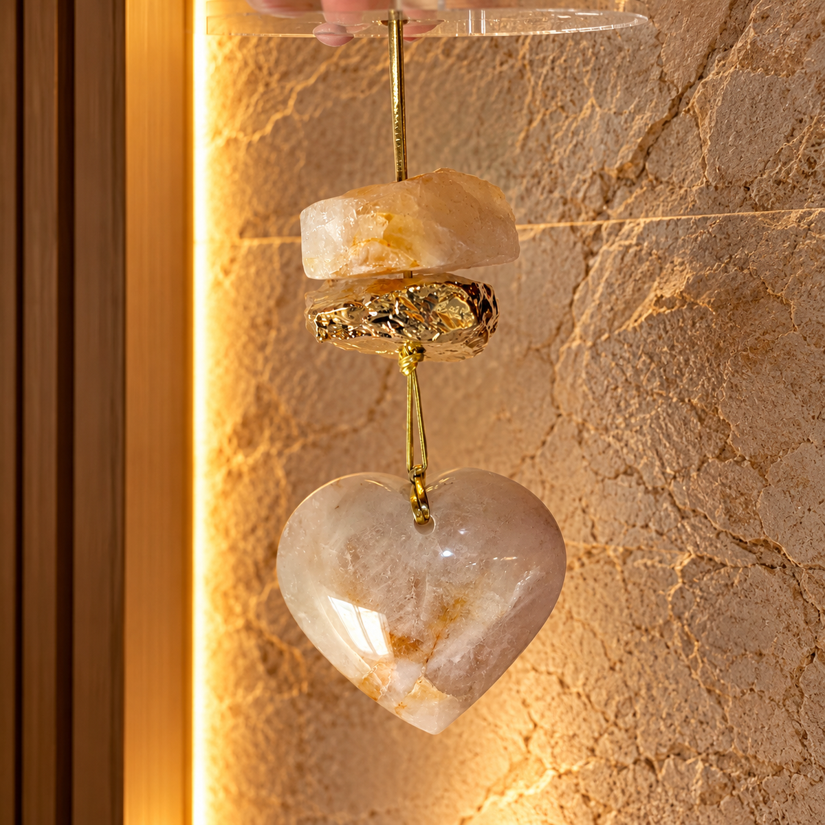 Caixa decorativa de acrílico de pedra natural com Coração de Hematoide.