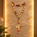Terço decorativo de Pedras Naturais - Hematóide e Cruz de Ônix com 53 contas.