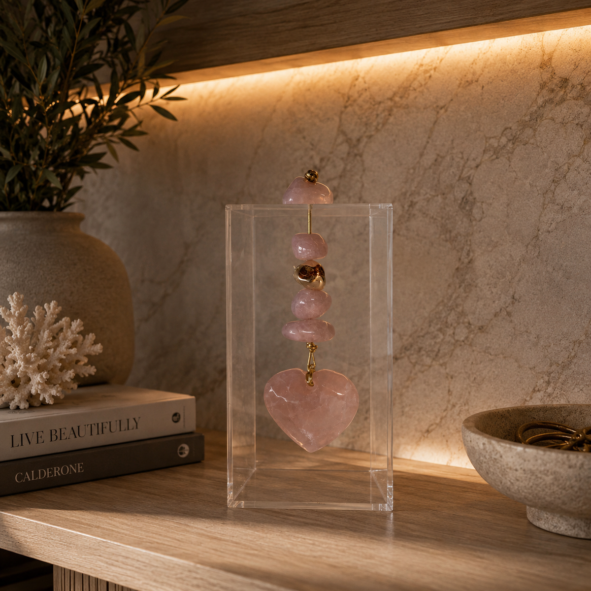 Caixa decorativa de acrílico de Coração de pedras de Quartzo Rosa.